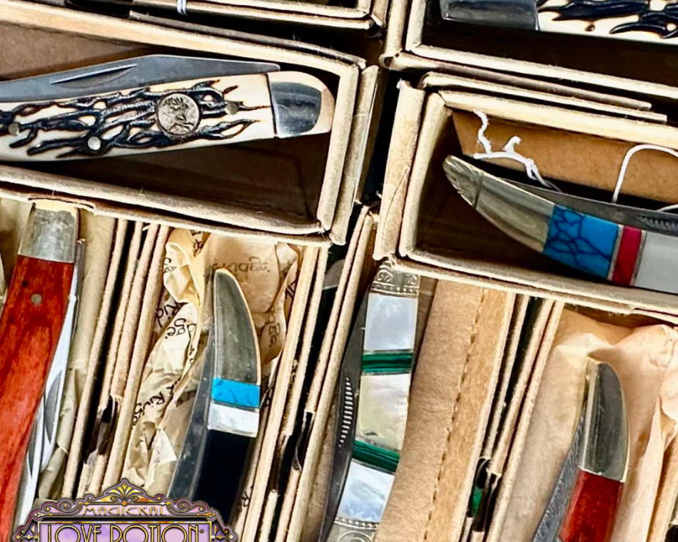 A detailed look at our pocket knives, most of which are decorated with wood, crystal, mother of pearl, and/or turquoise.