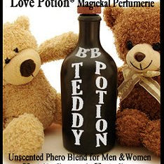 Love Potion: Teddy Potion BB pheromone label featuring 2 teddy bears around a potion bottle.